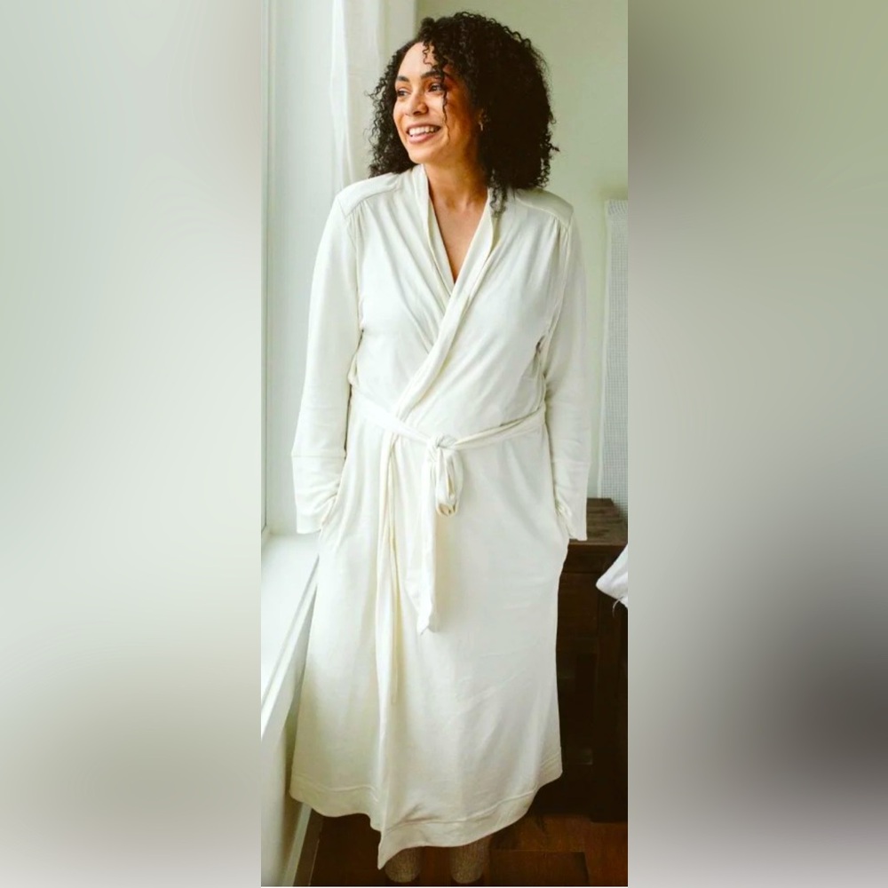 Goumi Bamboo & Organic Cotton blend Terry Mom Robe - NWT/NIP